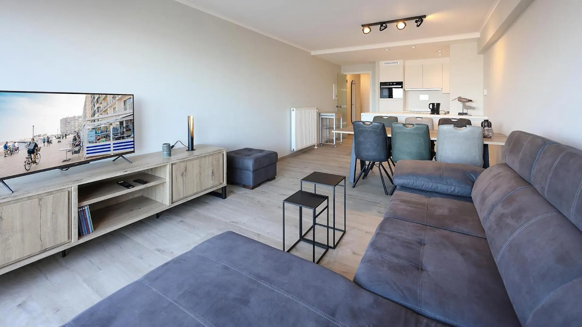 Amazing Apartment In Oostende With House Sea View
