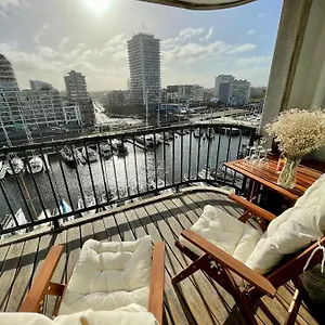 Appartement Maison Beaufort - Uniek Zicht Op De Jachthaven, Ostende