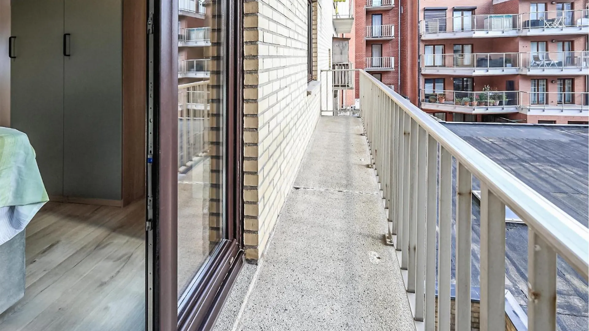 Amazing Apartment In Oostende With House Sea View 0*, Ostend