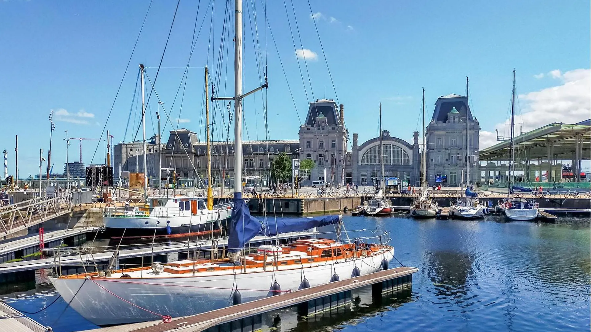 Amazing Apartment In Oostende With House Sea View